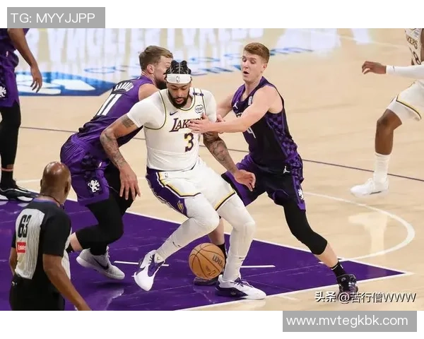 1月19日湖人与火箭的对决结果揭晓谁将胜出这一场激烈的比赛