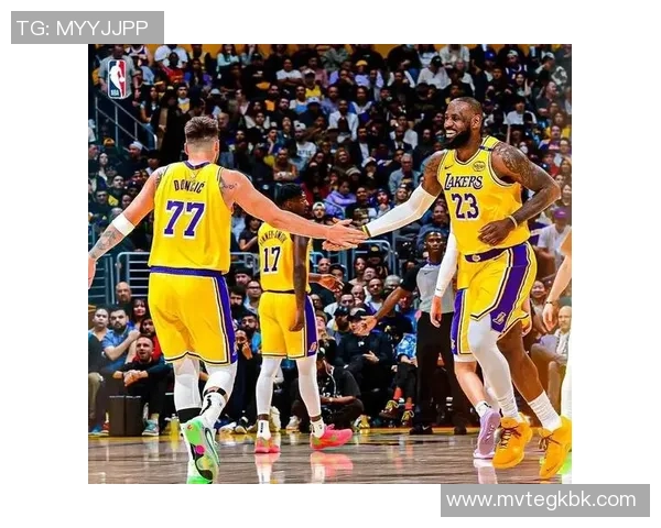 2019年湖人队与快船队精彩对决回顾及赛后分析