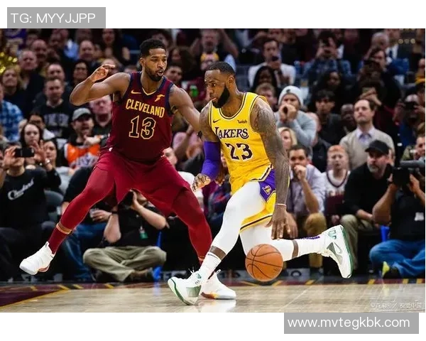 10月10日湖人与国王精彩对决全场录像回放分析与精彩瞬间集锦